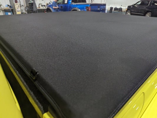 2023 Jeep Gladiator Rubicon Heated Leather Tonneau Cover in Butler, PA - Baglier
