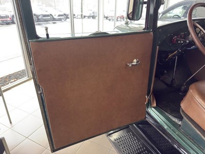 1929 Ford Model TT Base