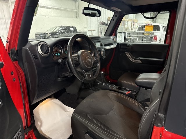2017 Jeep Wrangler Sahara 3.6L V6 Quick Order Package 24G Firecracker Red Clearcoat