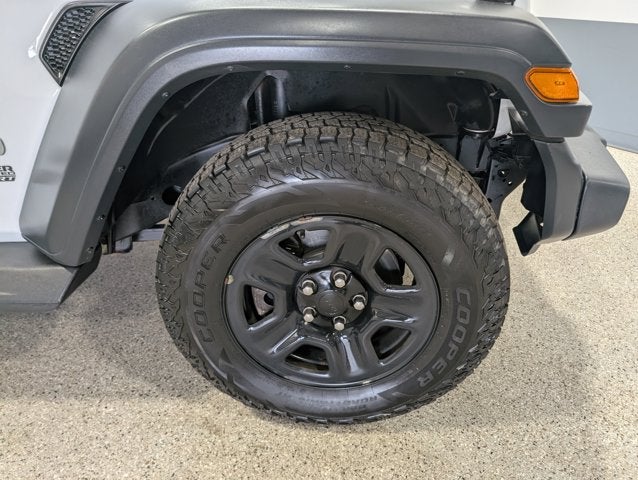 2018 Jeep Wrangler Sport V6 Automatic Anti-Spin Rear Axle Soft Top 4x4