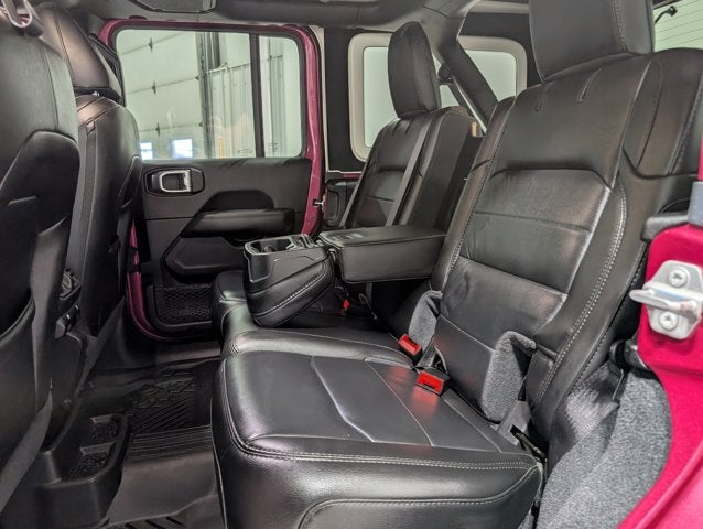 2022 Jeep Wrangler Unlimited Sahara Altitude Package 4x4 Heated Leather Hard Top