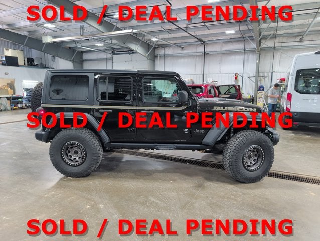 2020 Jeep Wrangler Rubicon 3.6L V6 8.4 Radio & Premium Audio Group Black Clearcoat