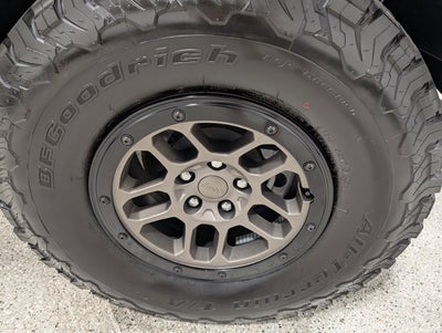 2023 Jeep Wrangler Rubicon 392 HEMI V8 Sky One-Touch Recon Pkg Tow Group