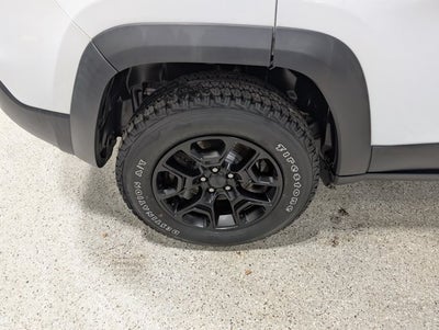 2020 Jeep Cherokee Trailhawk 3.2L V6 Comfort Convenience Trailer Tow Cold Weather Bright White