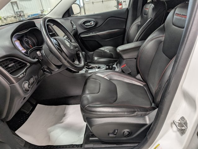 2020 Jeep Cherokee Trailhawk 3.2L V6 Comfort Convenience Trailer Tow Cold Weather Bright White