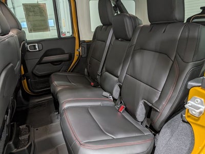 2026 Jeep Wrangler Rubicon 3.6L V6 Technology Group Convenience Group Goldilocks