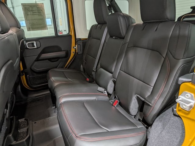 2026 Jeep Wrangler Rubicon 3.6L V6 Technology Group Convenience Group Goldilocks
