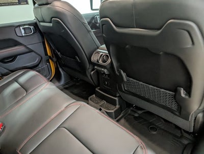 2026 Jeep Wrangler Rubicon 3.6L V6 Technology Group Convenience Group Goldilocks