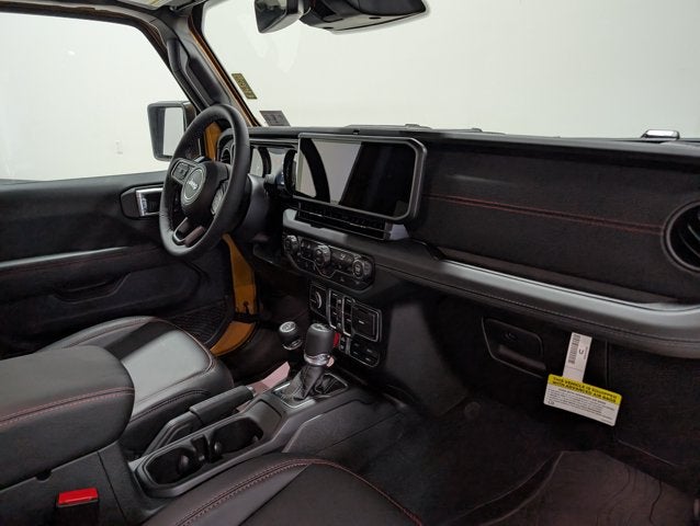 2026 Jeep Wrangler Rubicon 3.6L V6 Technology Group Convenience Group Goldilocks