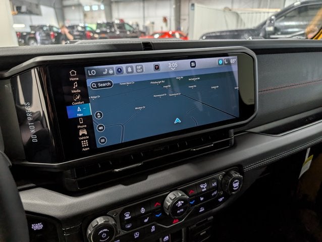 2026 Jeep Wrangler Rubicon 3.6L V6 Technology Group Convenience Group Goldilocks