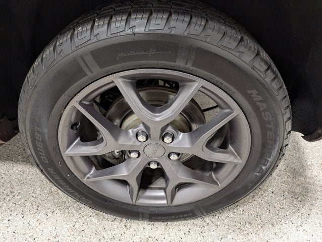 2021 Jeep Grand Cherokee 80th Anniversary Panoramic Roof 80th Anniv Pkg Tow Group IV Premium Lighting