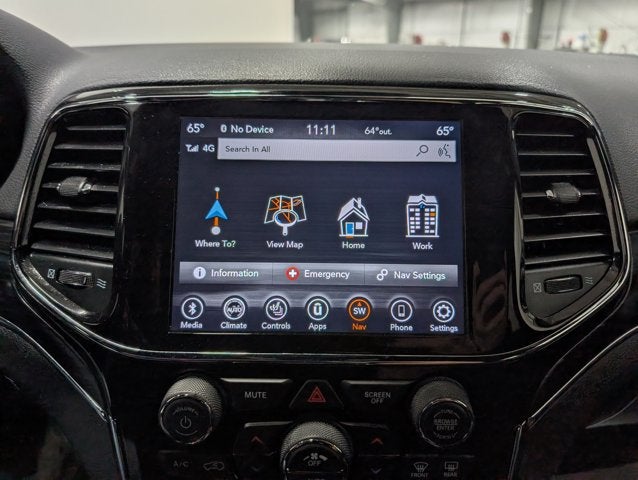 2021 Jeep Grand Cherokee 80th Anniversary Panoramic Roof 80th Anniv Pkg Tow Group IV Premium Lighting