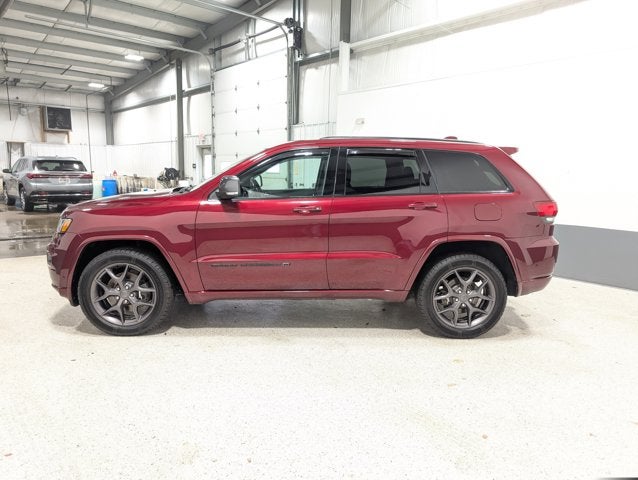 2021 Jeep Grand Cherokee 80th Anniversary Panoramic Roof 80th Anniv Pkg Tow Group IV Premium Lighting