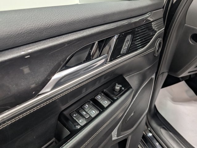 2022 Jeep Wagoneer Series I 4x4 Luxury 8-Passenger Towing Tech Leather