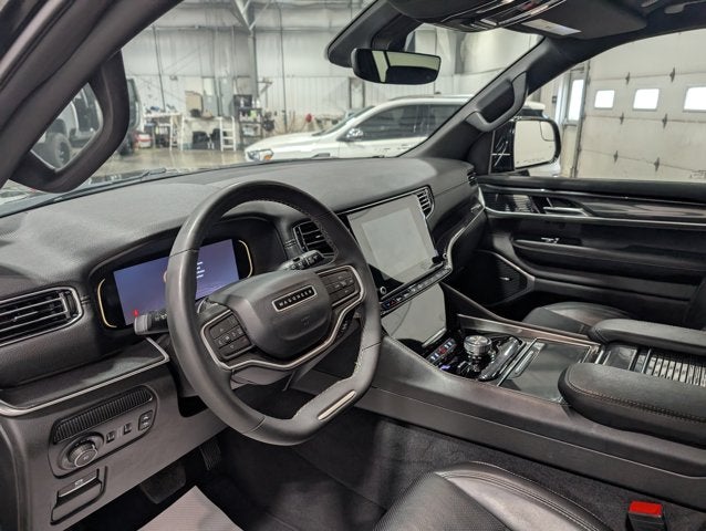 2022 Jeep Wagoneer Series I 4x4 Luxury 8-Passenger Towing Tech Leather