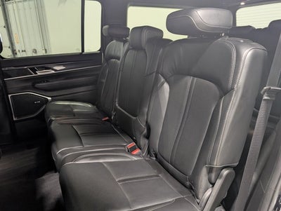 2022 Jeep Wagoneer Series I 4x4 Luxury 8-Passenger Towing Tech Leather