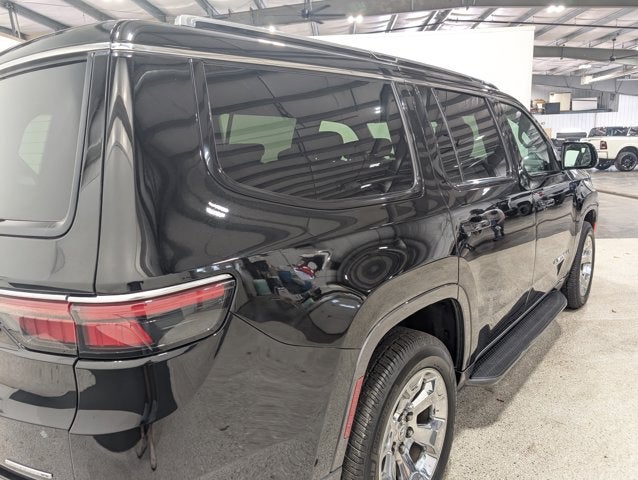 2022 Jeep Wagoneer Series I 4x4 Luxury 8-Passenger Towing Tech Leather