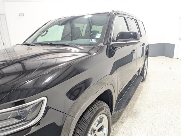 2022 Jeep Wagoneer Series I 4x4 Luxury 8-Passenger Towing Tech Leather