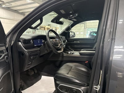 2023 Jeep Wagoneer Series II Convenience Group Twin Turbo Baltic-Gray Metallic