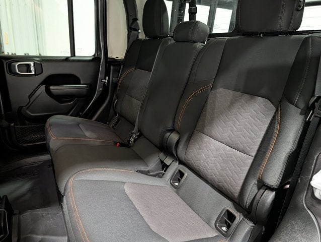 2022 Jeep Gladiator Mojave 4x4 Cold Weather Group Trailer Tow Pkg Black Hard Top