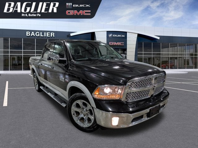 2017 RAM 1500 Laramie HEMI Laramie RamBox Bed Utility Remote Start Leather Heated Seats