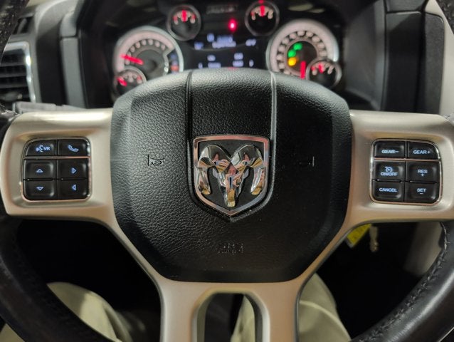 2017 RAM 1500 Laramie HEMI Laramie RamBox Bed Utility Remote Start Leather Heated Seats