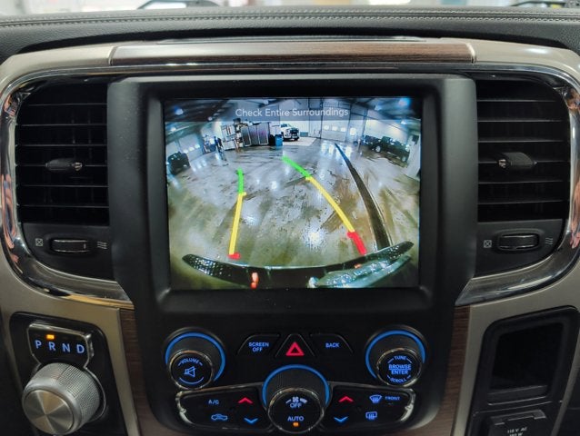 2017 RAM 1500 Laramie HEMI Laramie RamBox Bed Utility Remote Start Leather Heated Seats