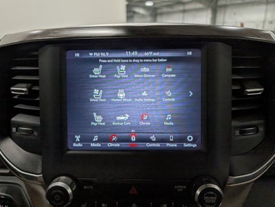 2019 RAM 1500 Laramie HEMI 4x4 Sunroof Leather Trailer Brake Pkg