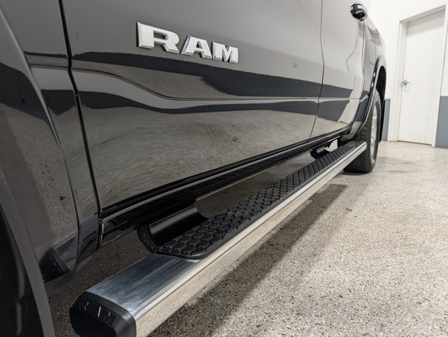 2019 RAM 1500 Laramie HEMI 4x4 Sunroof Leather Trailer Brake Pkg
