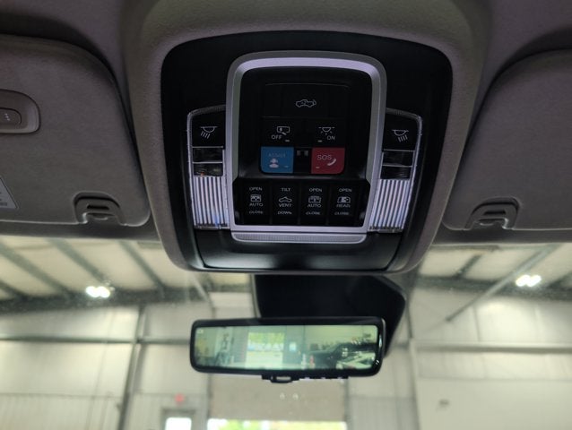 2025 RAM 1500 Tungsten Hurricane HO Panoramic Roof Multi-Function Tailgate Bed Utility