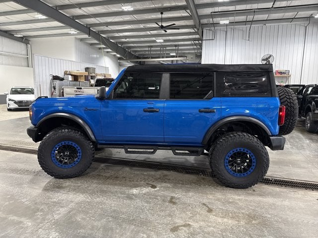 2023 Ford Bronco Big Bend 2.3L EcoBoost Mid Package Velocity Blue Metallic