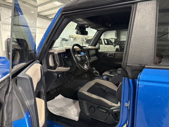2023 Ford Bronco Big Bend 2.3L EcoBoost Mid Package Velocity Blue Metallic