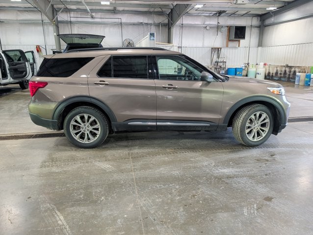 2021 Ford Explorer XLT 2.3L EcoBoost 4WD Equipment Group 202A Stone Gray Metallic