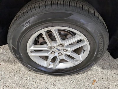 2025 Ford Explorer Active Tech Pkg Skyscape Sunroof Preferred Pkg Heated/Cooled Leather