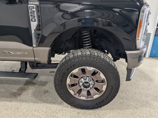 2023 Ford F-250 Super Duty King Ranch 6.7L Power Stroke V8 Diesel Agate Black