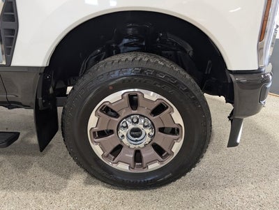 2025 Ford F-350 Super Duty King Ranch High Output Diesel FX4 Moonroof Pro Power