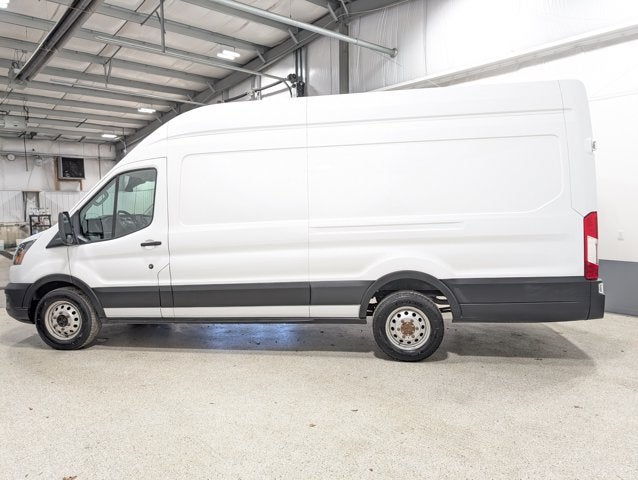 2022 Ford Transit Cargo Van Base
