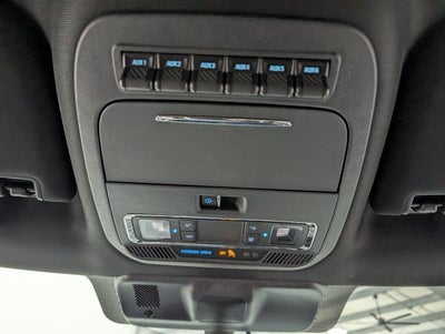 2022 Ford F-150 Raptor Equipment Group 801A 3.5L EcoBoost High Output Raptor Carbon Fiber Package Oxford White