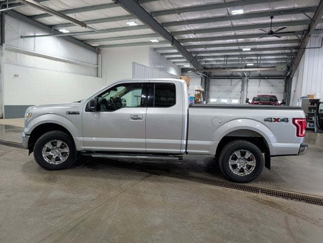 2017 Ford F-150 XL 5.0L V8 4WD Work Truck All Terrain Tires