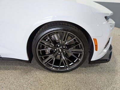 2018 Chevrolet Camaro ZL1 Supercharged Carbon Fiber Recaros Brembos