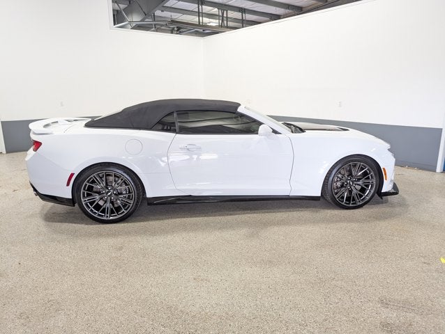 2018 Chevrolet Camaro ZL1 Supercharged Carbon Fiber Recaros Brembos