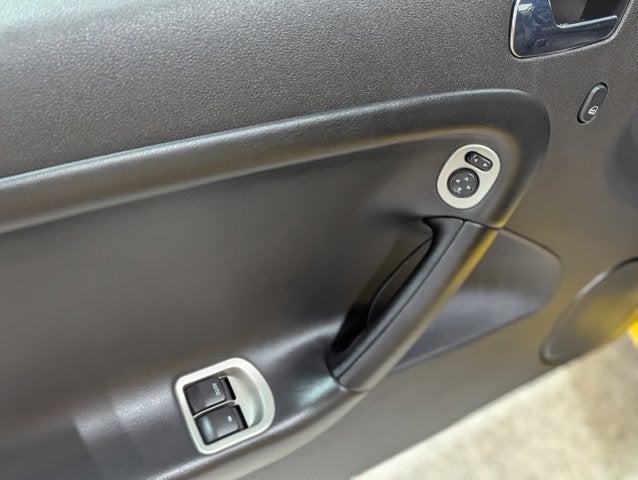 2008 Pontiac Solstice Premium Pkg Preferred Pkg 5-Speed Manual Rare Yellow Leather