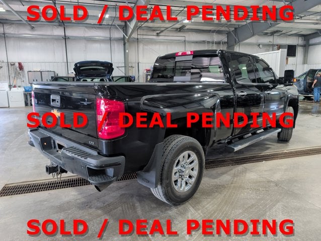 2016 Chevrolet Silverado 3500HD LTZ Z71 Off Road Heated/Cooled Leather Buckets Spray On Bedliner Standard Bed