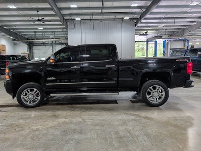 2016 Chevrolet Silverado 2500HD High Country Duramax Plus Sunroof High Country Driver Alert 5th Wheel Prep
