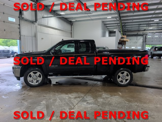 2011 Chevrolet Silverado 2500HD LTZ 6.0L V8 LTZ Plus Package Black