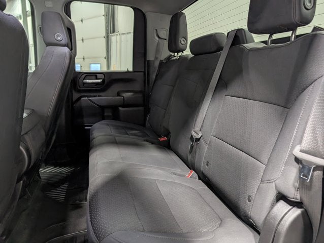 2021 Chevrolet Silverado 2500HD Custom Duramax Diesel Custom Value Pkg Gooseneck Prep 20’s 4WD