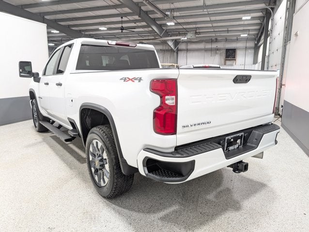 2021 Chevrolet Silverado 2500HD Custom Duramax Diesel Custom Value Pkg Gooseneck Prep 20’s 4WD