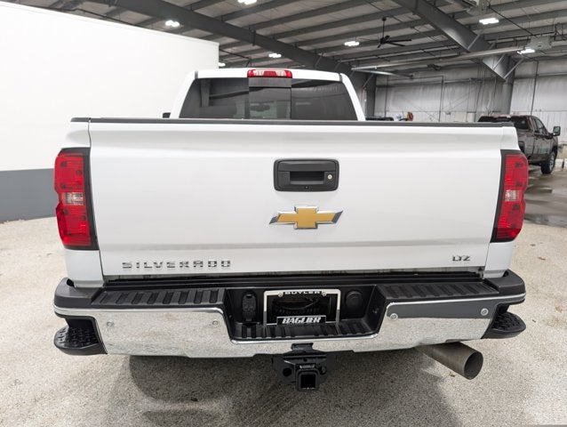 2018 Chevrolet Silverado 3500HD LTZ Duramax Plus Pkg Z71 Off-Road Diesel Nav Sunroof SRW Standard Bed