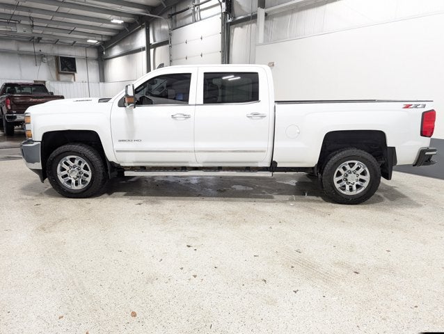2018 Chevrolet Silverado 3500HD LTZ Duramax Plus Pkg Z71 Off-Road Diesel Nav Sunroof SRW Standard Bed