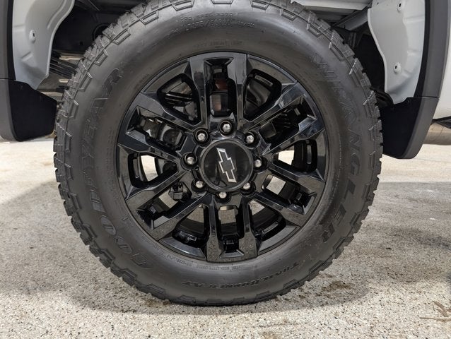 2025 Chevrolet Silverado 2500HD LT Alaskan Snow Plow Z71 Diesel Tech Pkg Safety Heated Buckets Black 20s